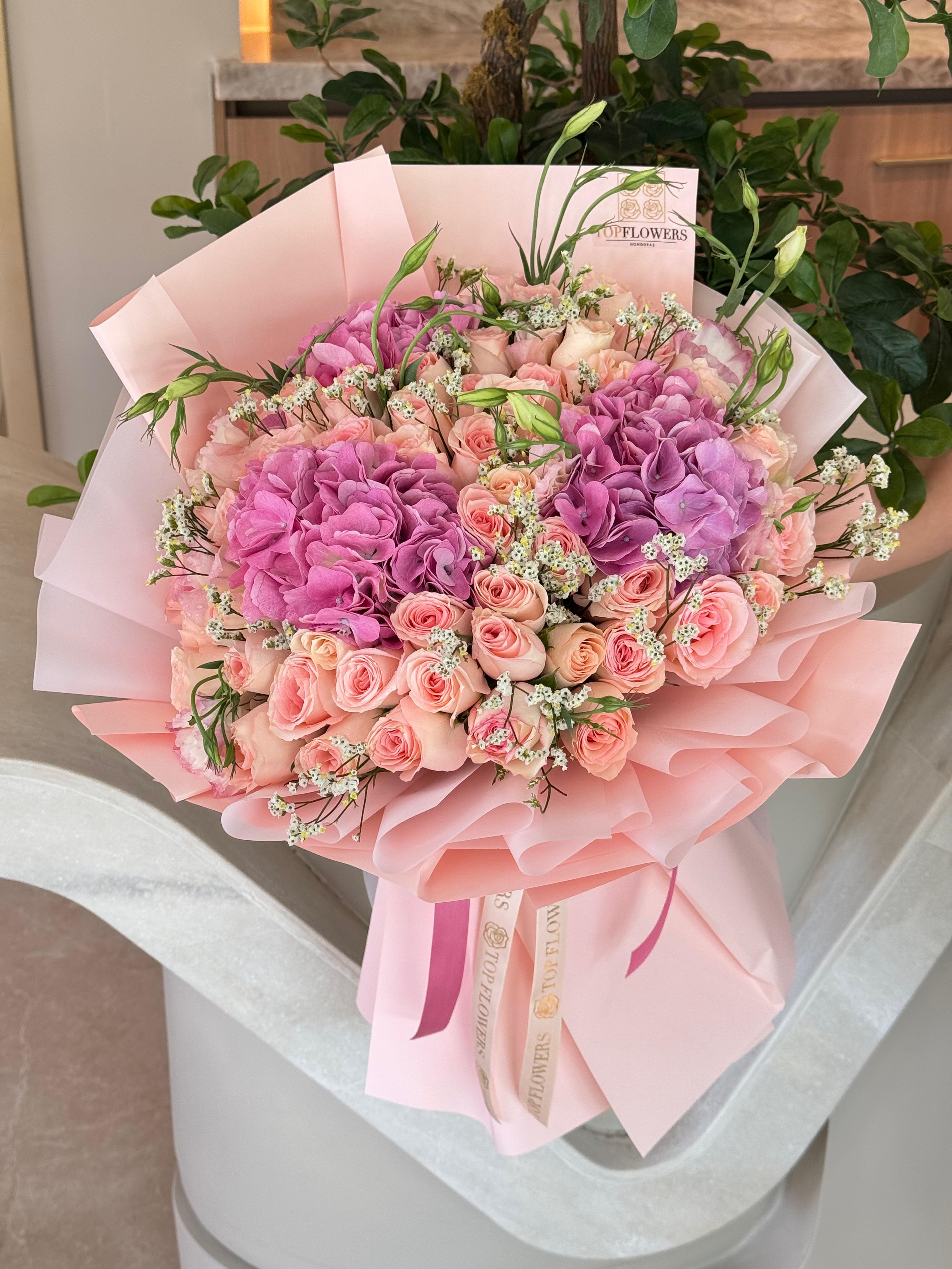 Hydrangea & Roses Bouquet L