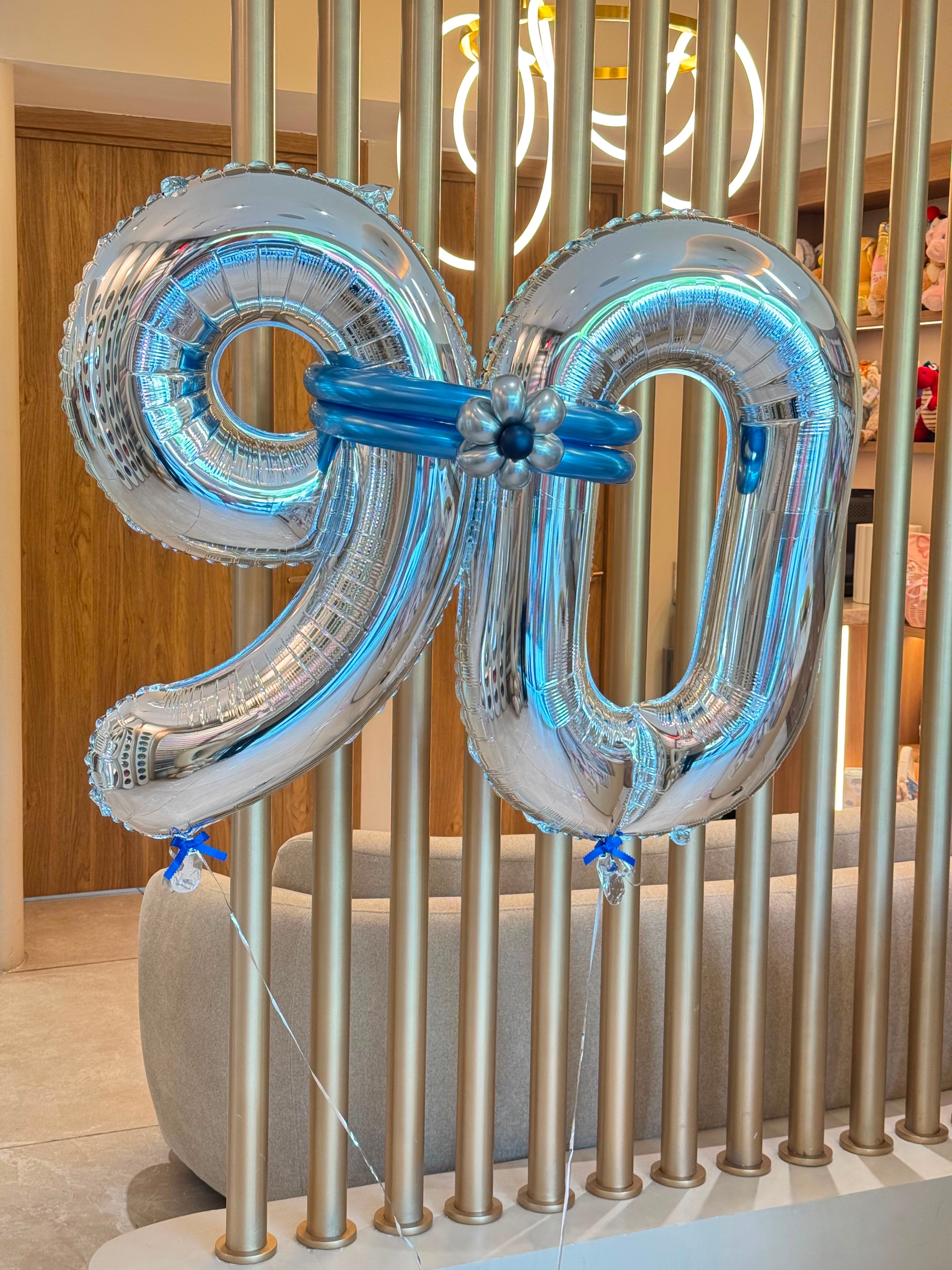 #90 Balloons