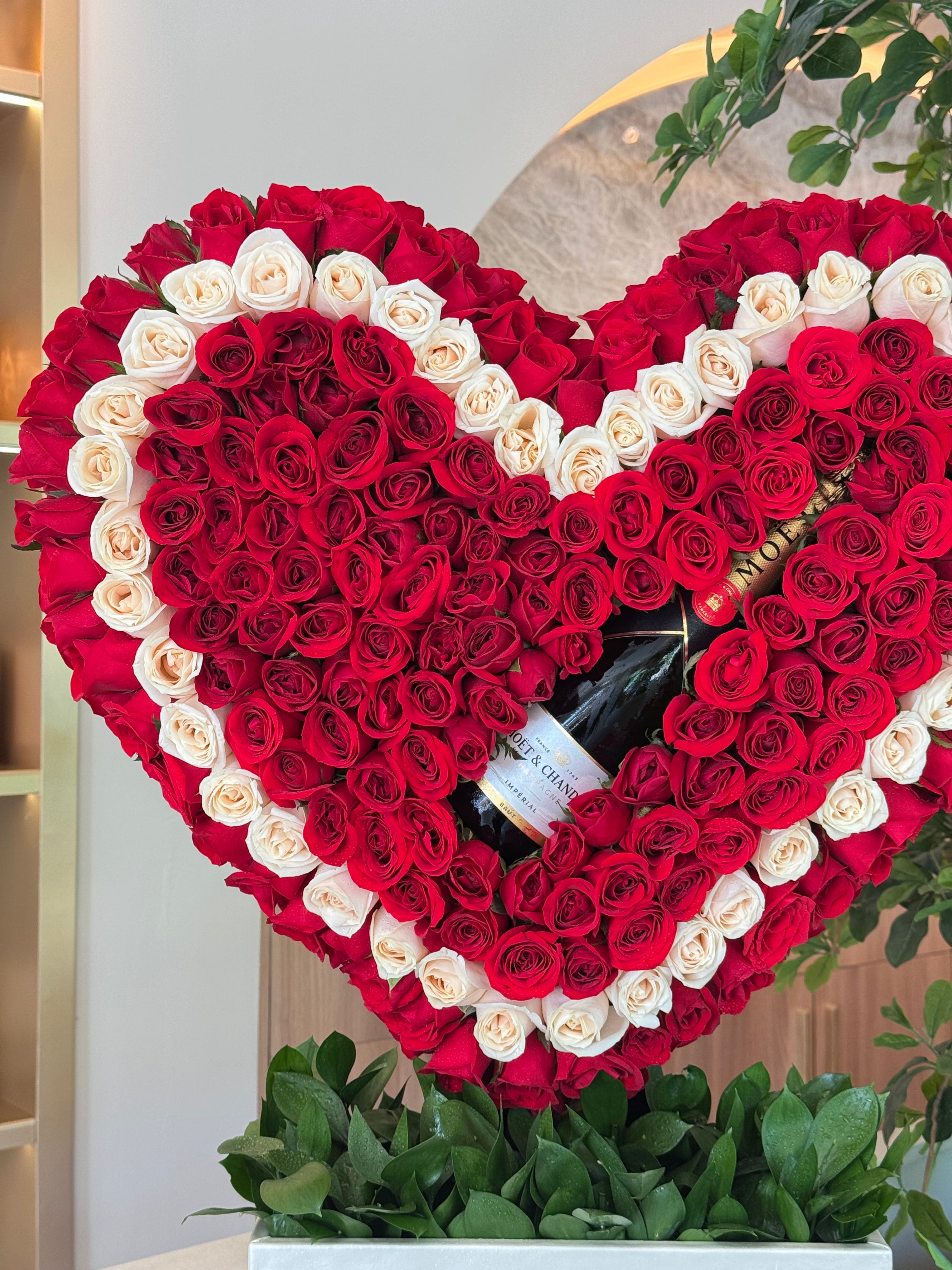 Moet & Roses