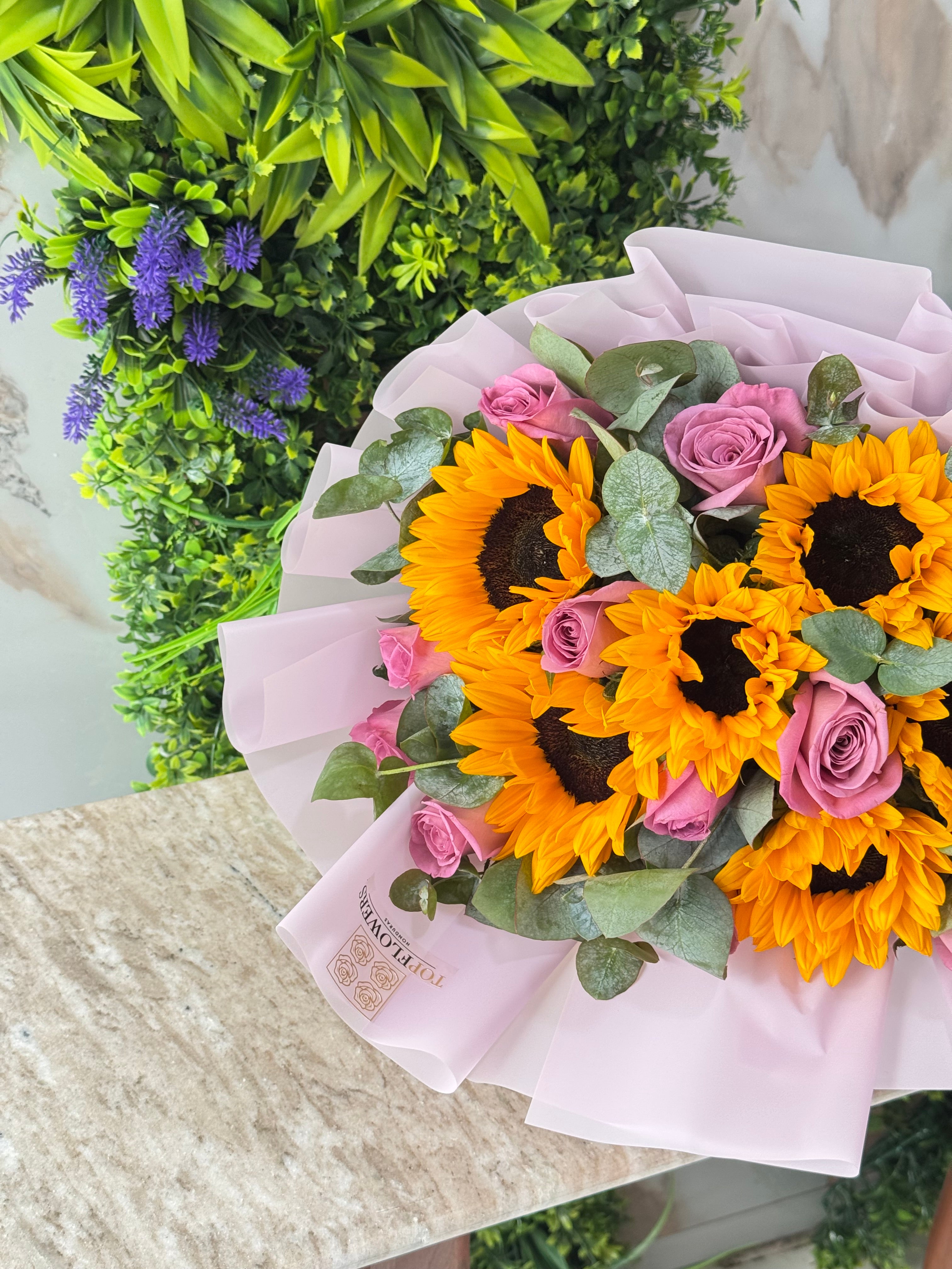 Sunflowers & Roses M