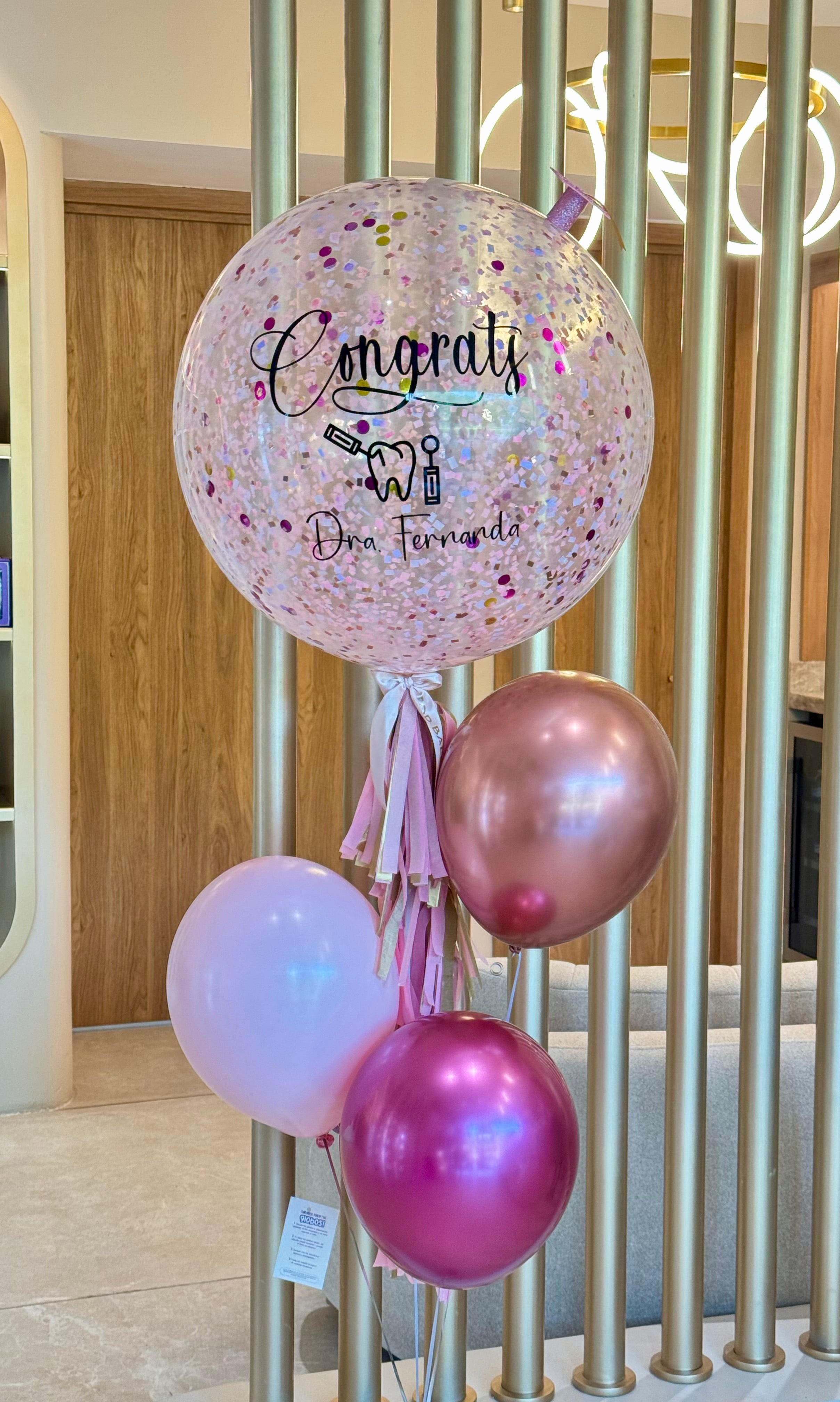 Congrats Confetti Balloon