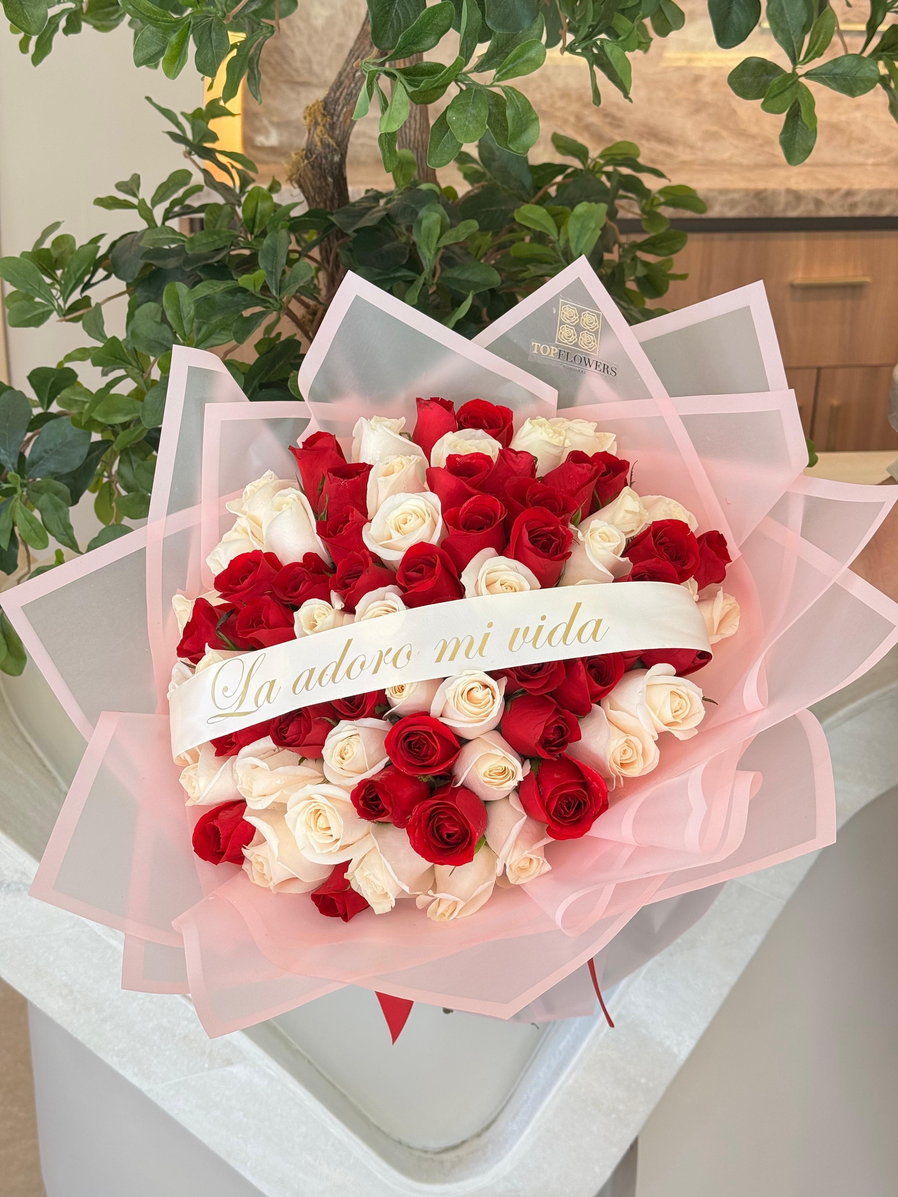 Forever in Love (70 Roses)