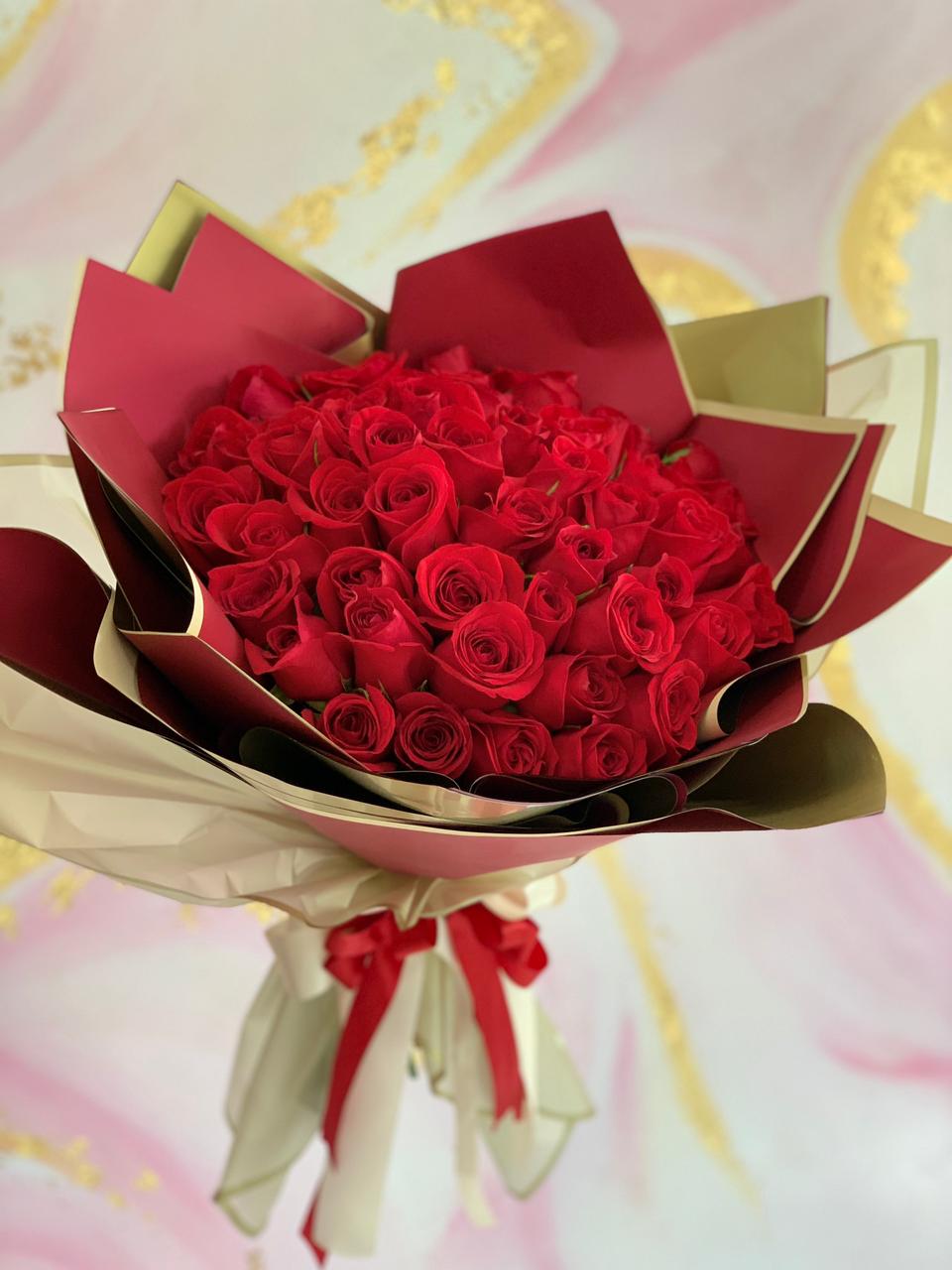 Signature Bouquet (50 Roses) | Top Flowers