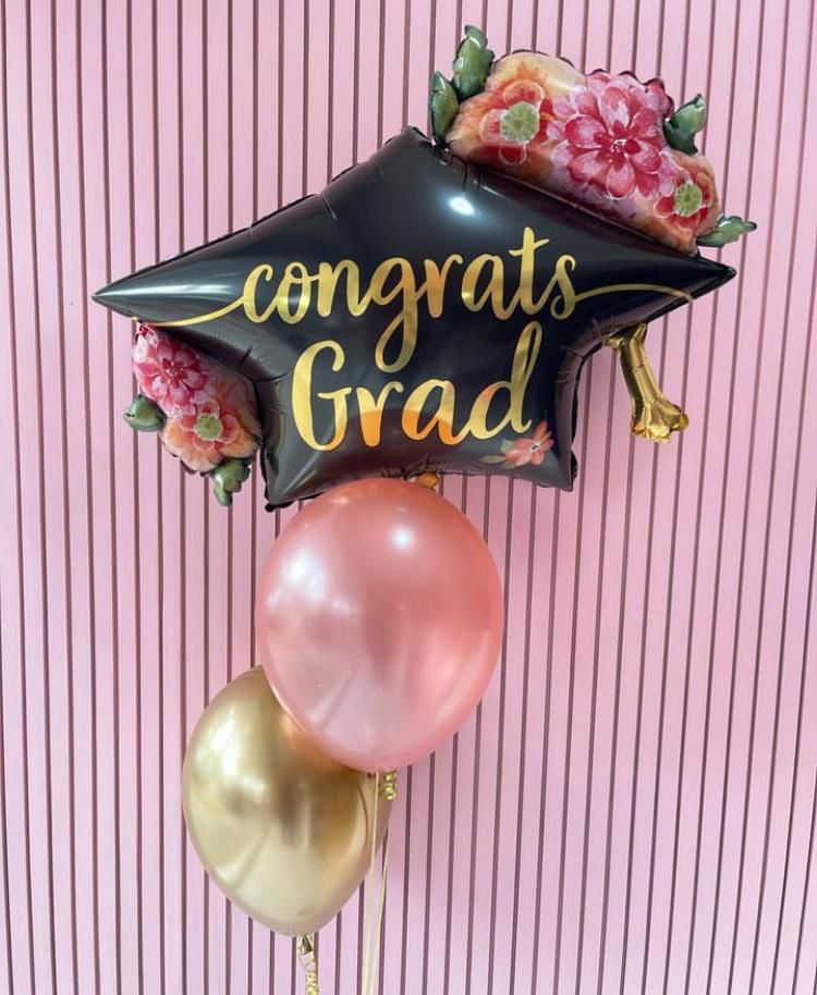 Congrats Grad (Floral)